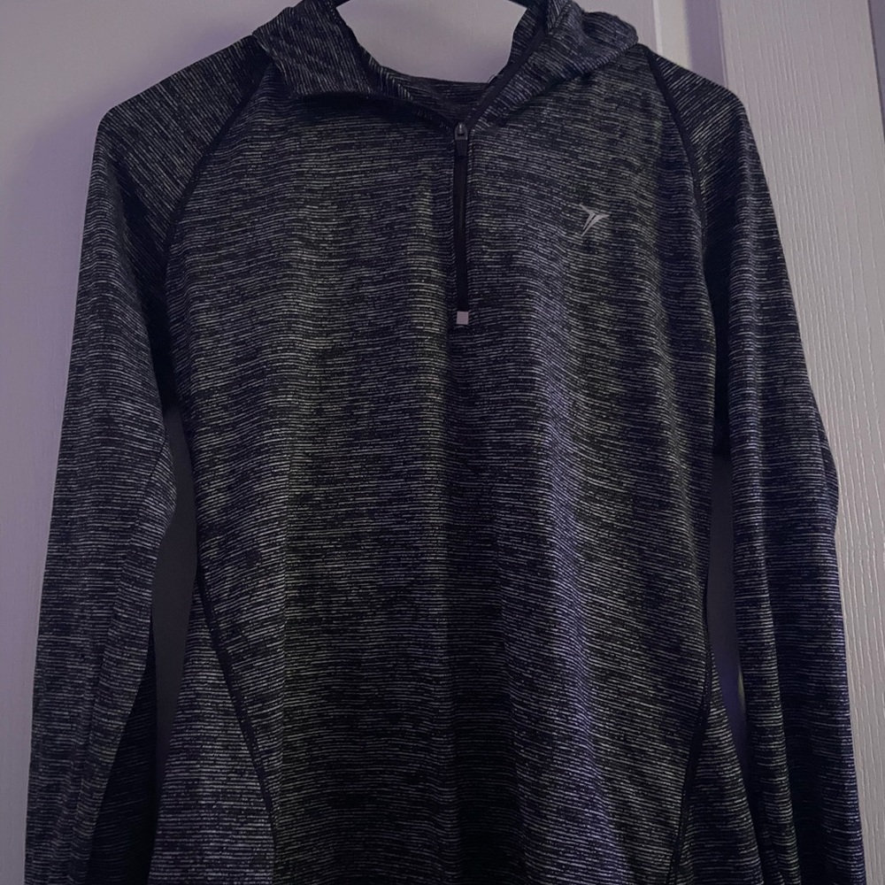 Old navy active sweatshirt